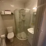 Canal View 度假居 *