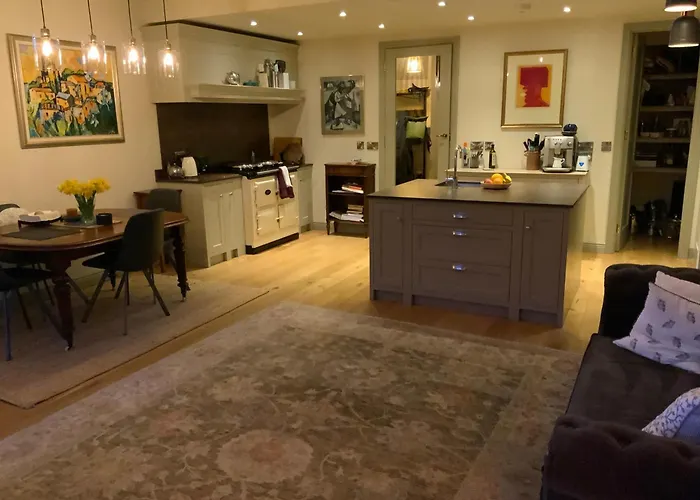 Canal View Holiday home Dublin